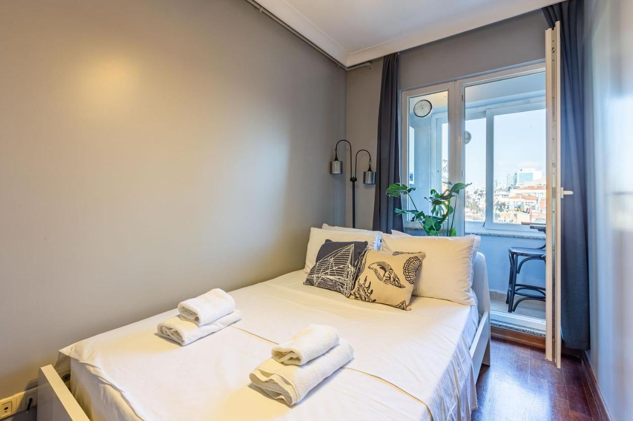 Outstanding Flat With Calming View Near Trendy Attractions In Nisantasi Apartament *